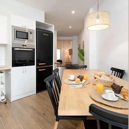 Appartement Eliving - Biopark Center & Airport