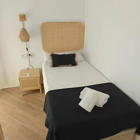 Biopark Center & Airport Appartamento Valenza