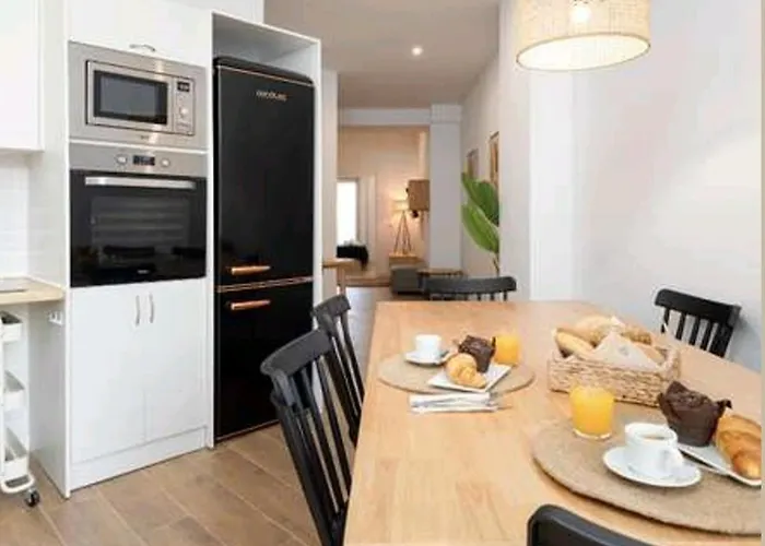 Appartement Eliving - Biopark Center & Airport