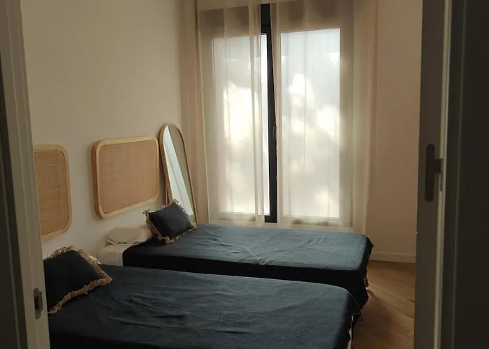 Eliving - Biopark Center & Airport Appartement