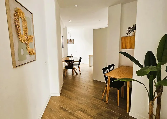 Appartement Eliving - Biopark Center & Airport *
